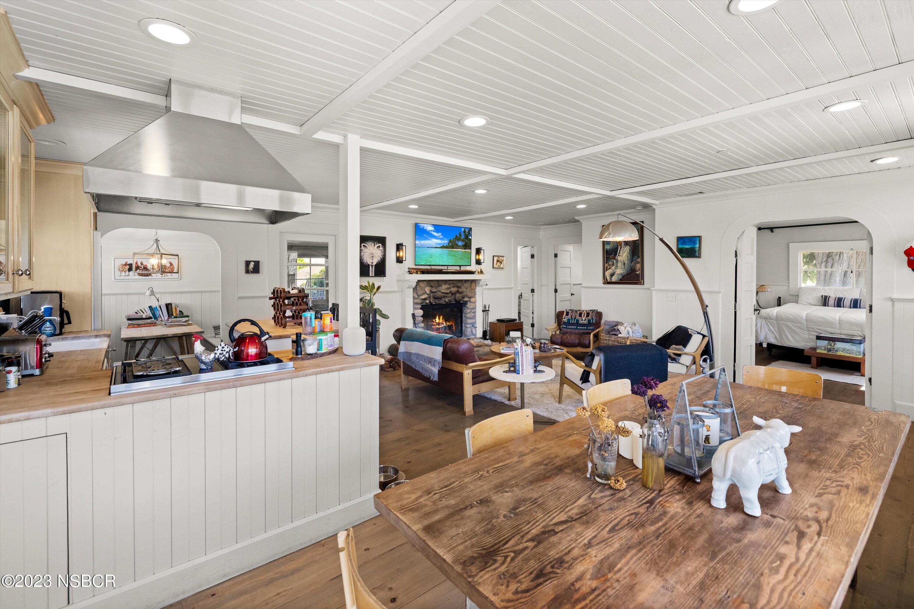 Lompoc, California 93436, United States, 3 Bedrooms Bedrooms, ,2 BathroomsBathrooms,Residential,Active,71315