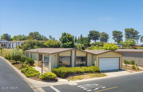 Photo of 1120 Devonshire Place, Santa Maria, CA 93455 (MLS # 25001459)
