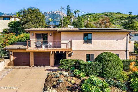 Photo of 3134 Lucinda Lane, Santa Barbara, CA 93105 (MLS # 26000242)