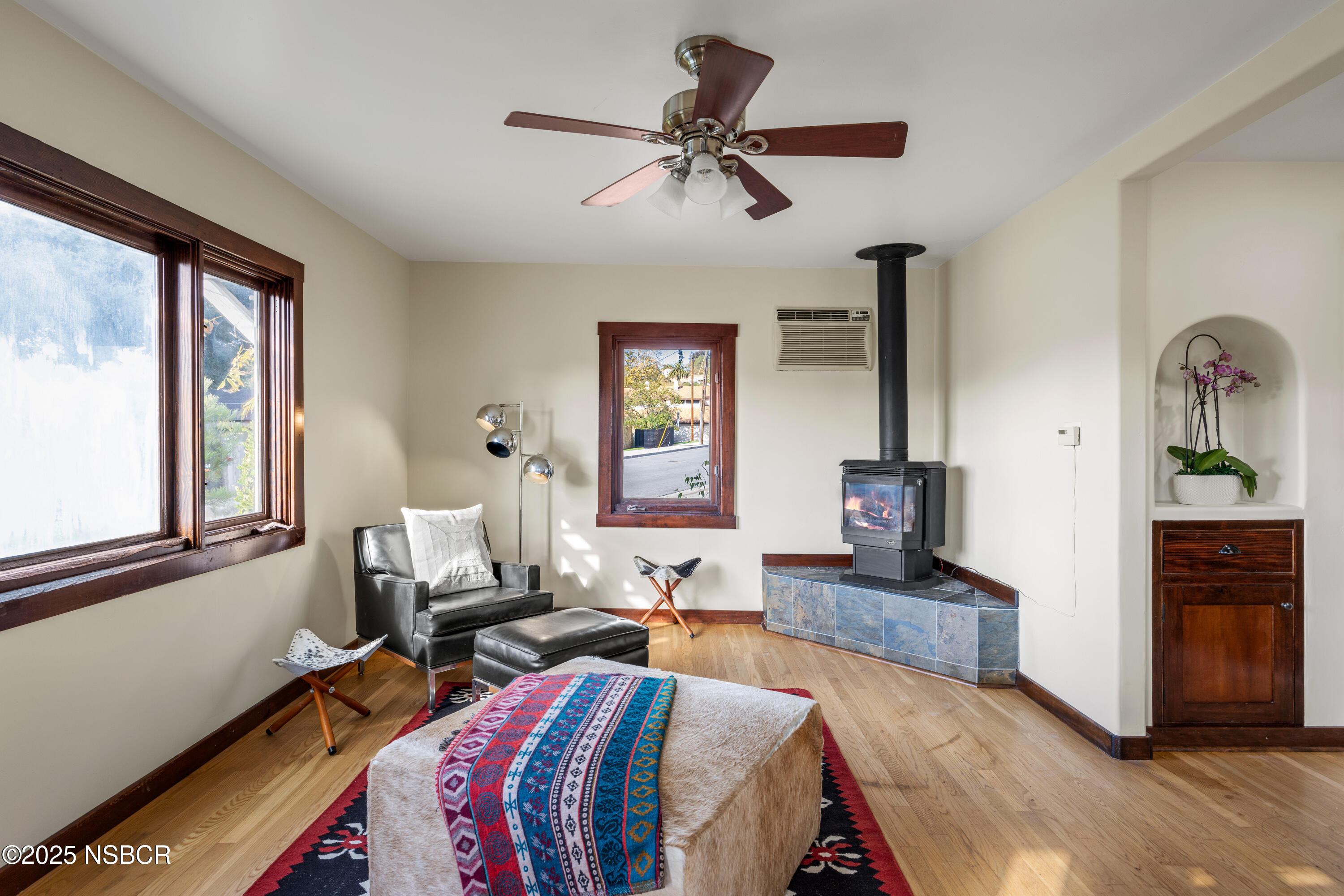 Solvang, California 93463, United States, 2 Bedrooms Bedrooms, ,1 BathroomBathrooms,Residential,Active,247482