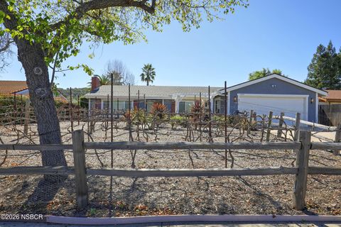 Photo of 2124 Creekside Drive, Solvang, CA 93463 (MLS # 26000434)