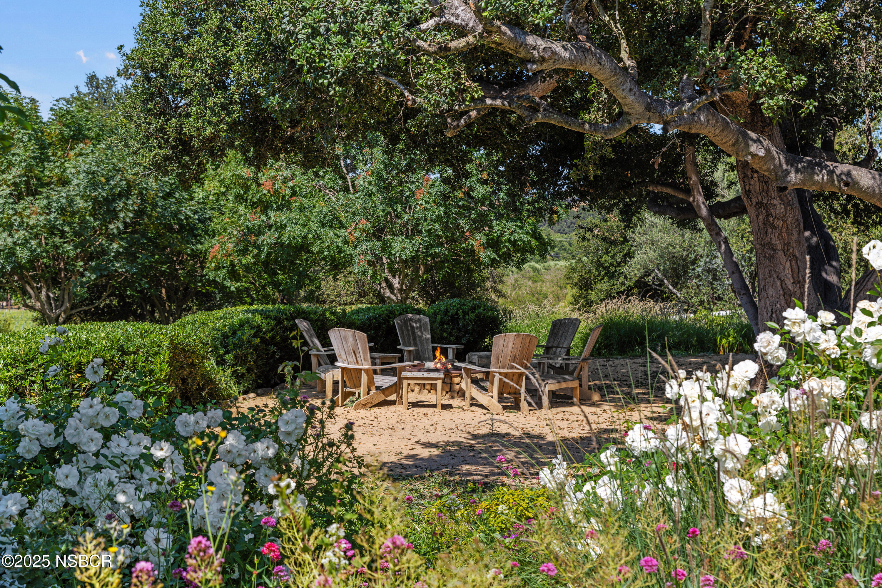 Solvang, California 93463, United States, 5 Bedrooms Bedrooms, ,4 BathroomsBathrooms,Residential,Active,165846