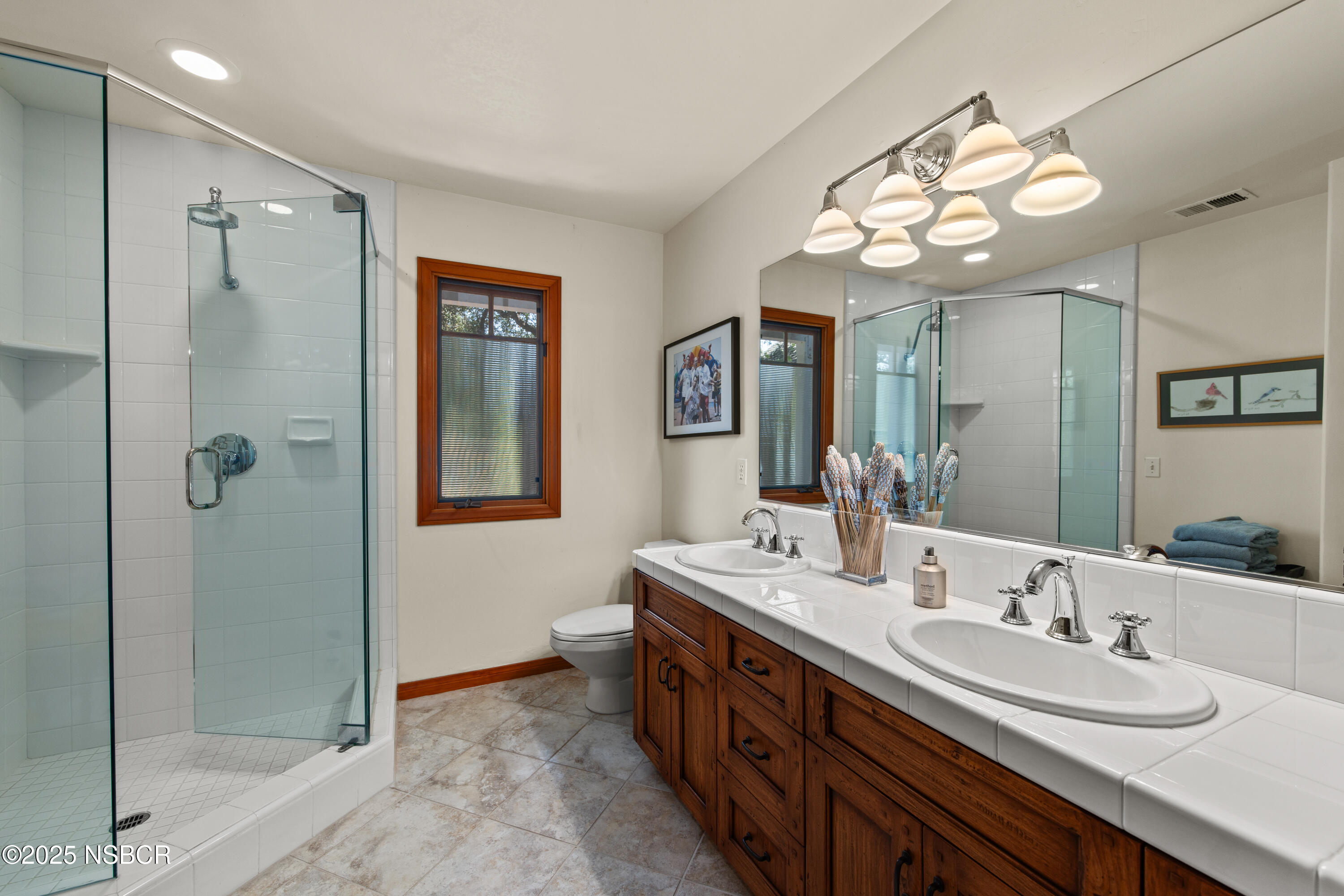 Solvang, California 93463, United States, 5 Bedrooms Bedrooms, ,4 BathroomsBathrooms,Residential,Active,165846