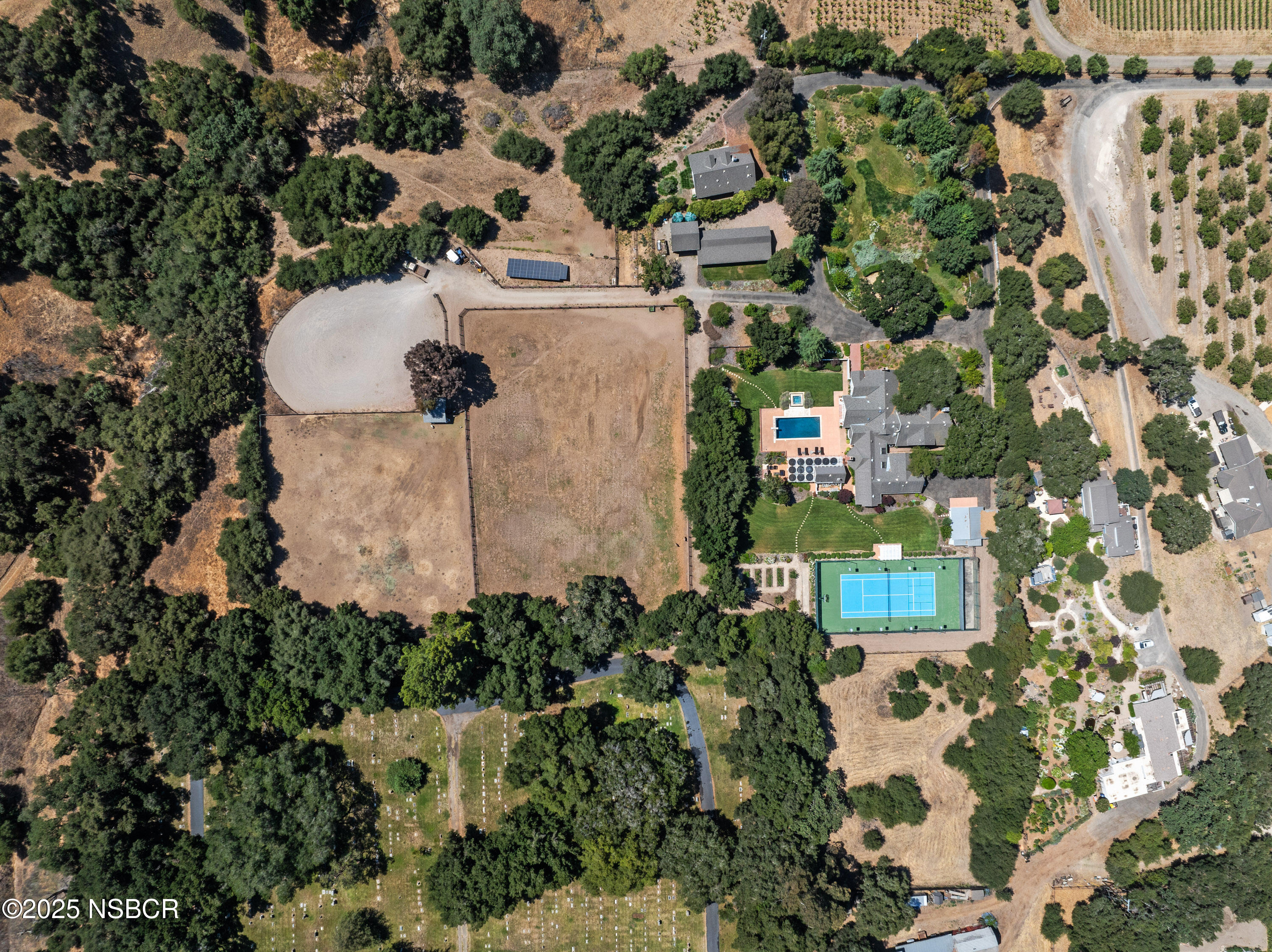 Solvang, California 93463, United States, 5 Bedrooms Bedrooms, ,4 BathroomsBathrooms,Residential,Active,165846