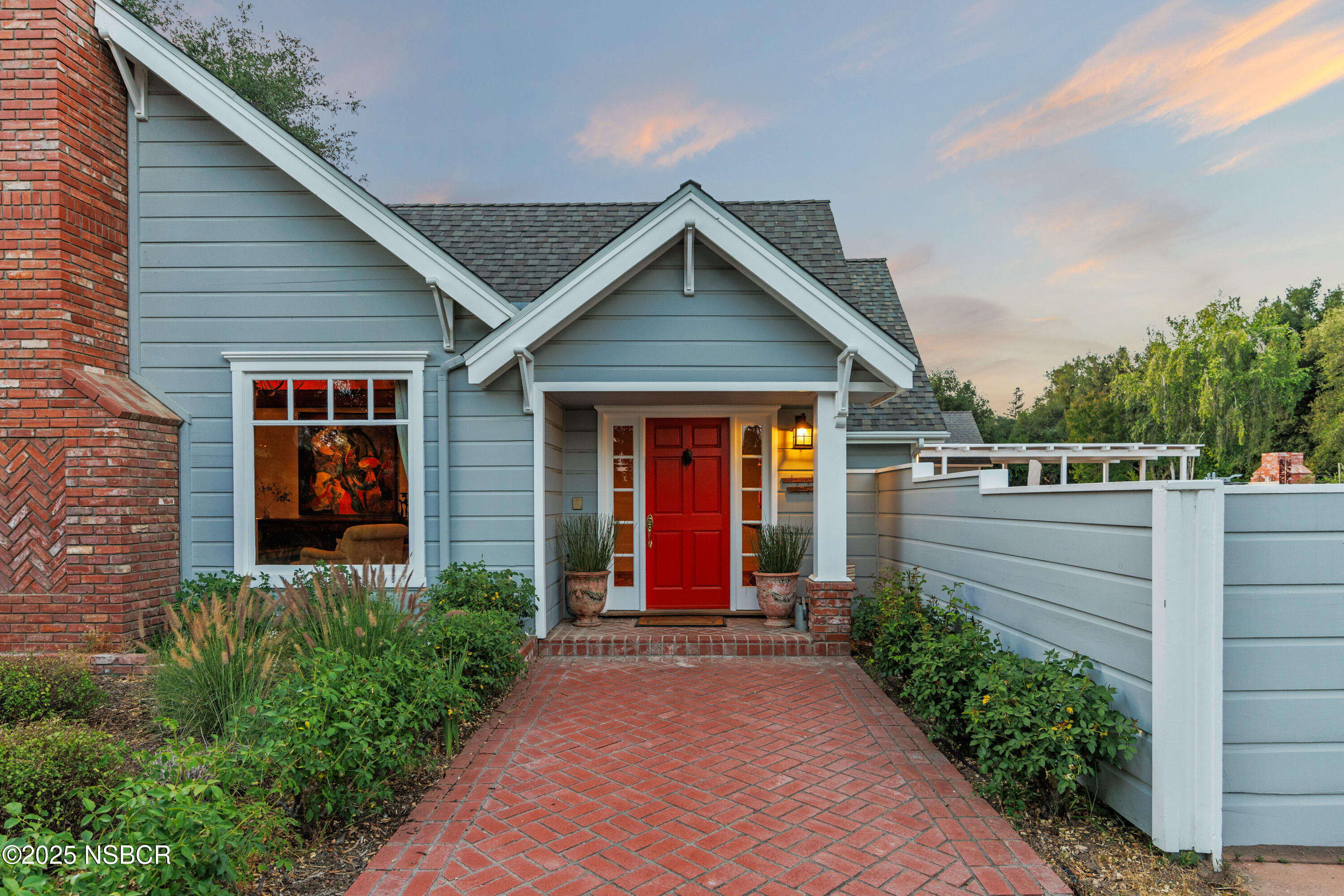 Solvang, California 93463, United States, 5 Bedrooms Bedrooms, ,4 BathroomsBathrooms,Residential,Active,165846