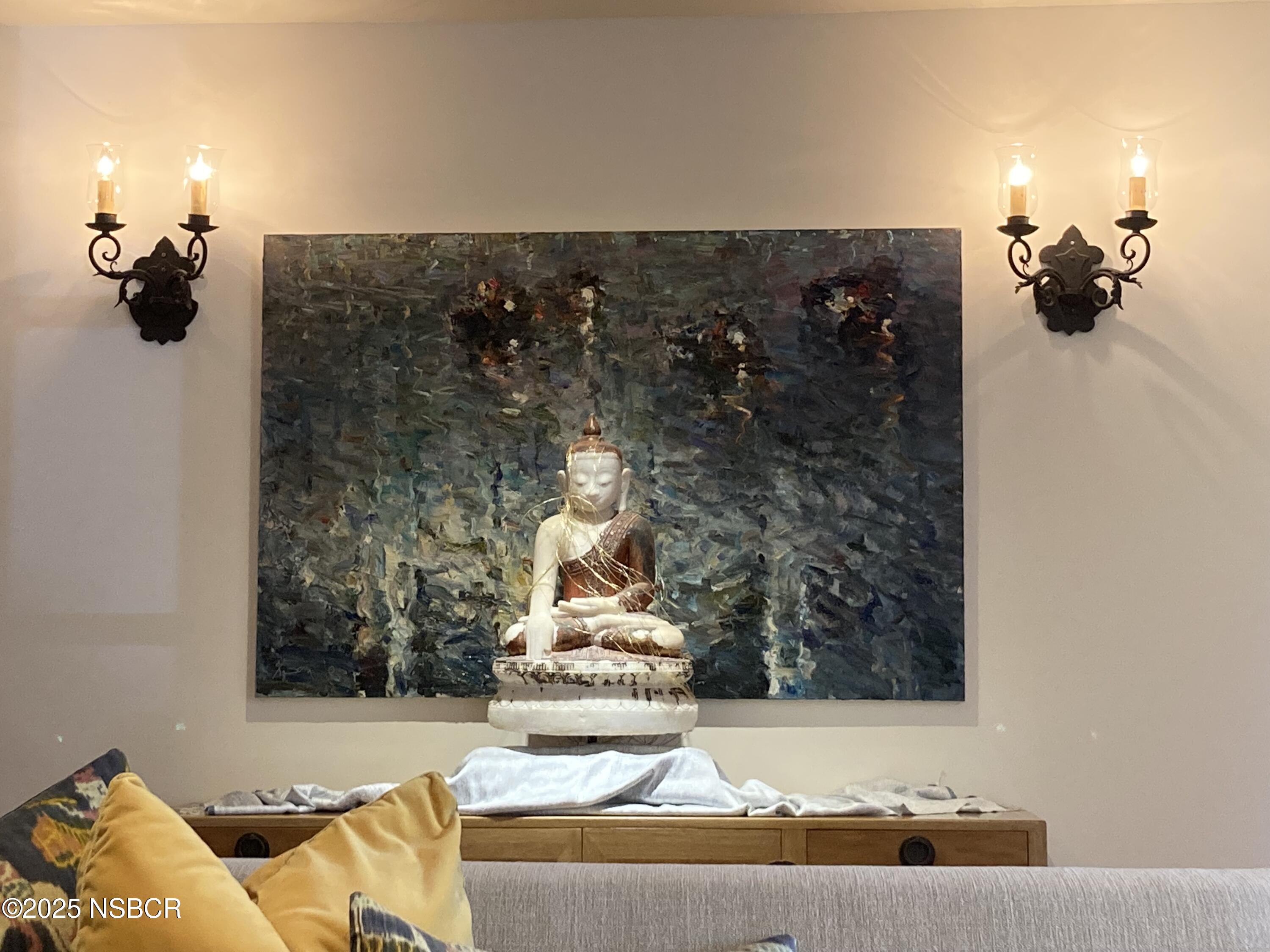 Solvang, California 93463, United States, 5 Bedrooms Bedrooms, ,4 BathroomsBathrooms,Residential,Active,165846