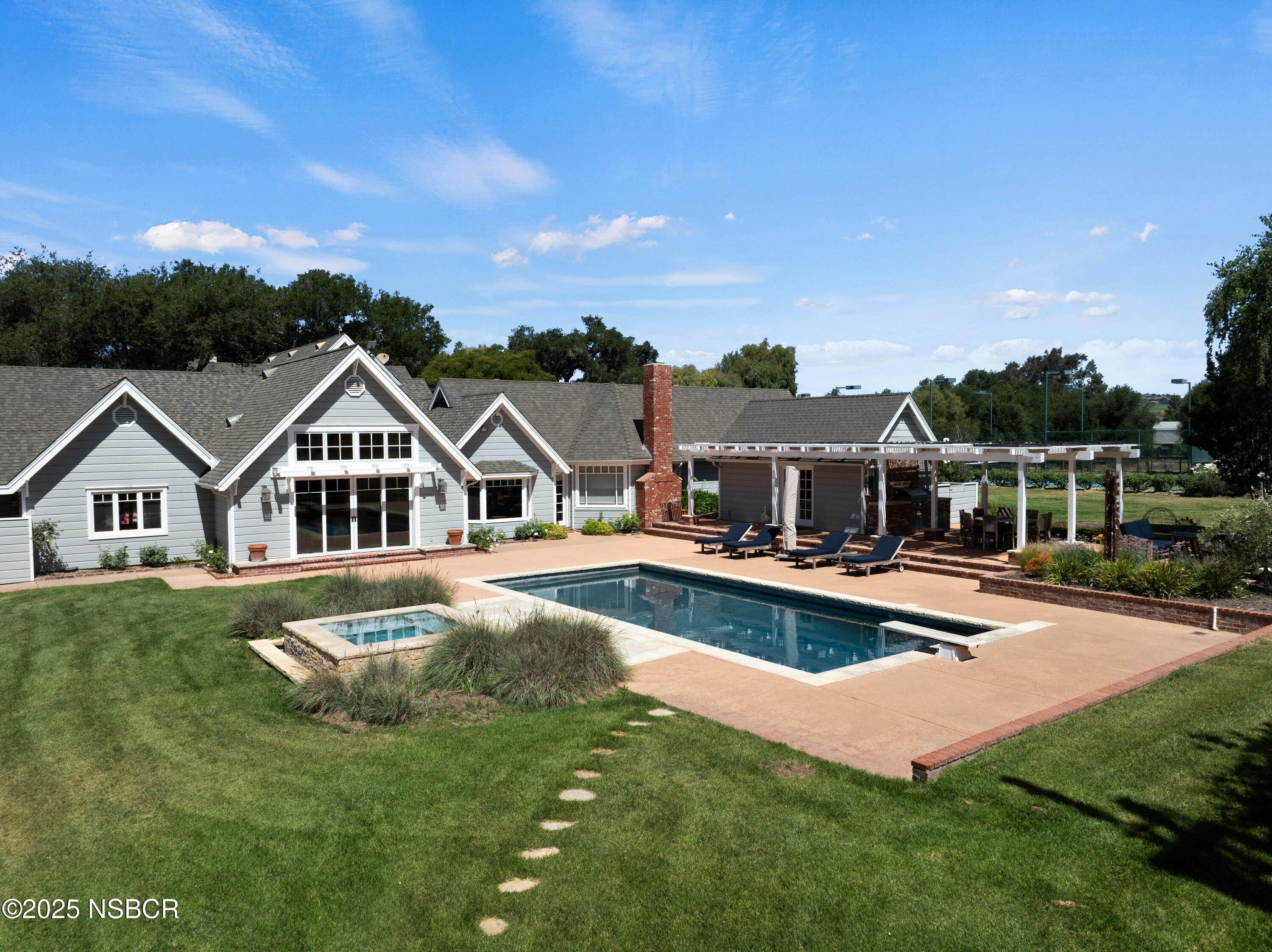 Solvang, California 93463, United States, 5 Bedrooms Bedrooms, ,4 BathroomsBathrooms,Residential,Active,165846