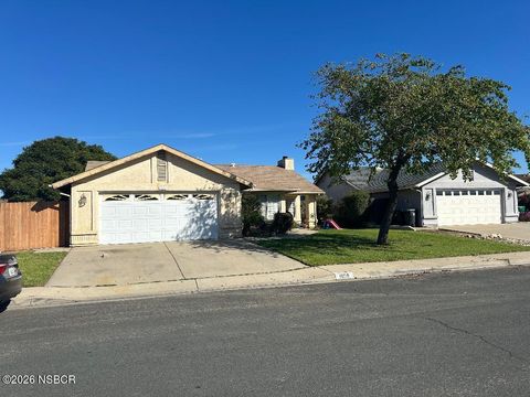 Photo of 1659 Floyd Court, Santa Maria, CA 93454 (MLS # 26000167)