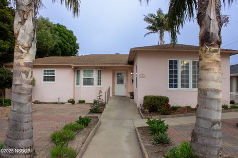 Photo of 122 N G Street, Lompoc, CA 93436 (MLS # 25001109)