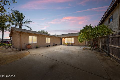 Photo of 1105 Valerie Street, Santa Maria, CA 93454 (MLS # 25001850)