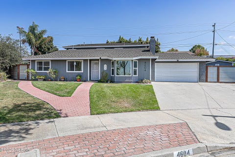 Photo of 4604 Laurelwood Drive, Santa Maria, CA 93455 (MLS # 26001905)