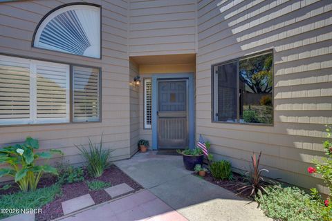 Photo of 1470 Oakridge Park Road, Santa Maria, CA 93455 (MLS # 26000777)