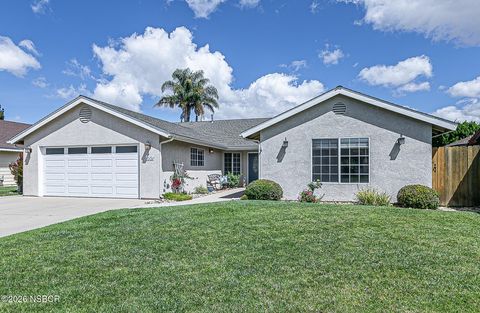 Photo of 935 Rainbow Drive, Santa Maria, CA 93455 (MLS # 26000834)