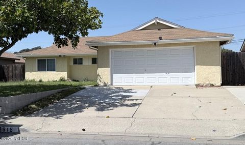 Photo of 615 E Williams Street, Santa Maria, CA 93454 (MLS # 26000693)