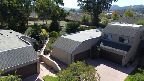 Photo of 1508 Oakridge Park Road, Santa Maria, CA 93455 (MLS # 26001901)