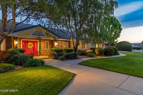 Photo of 1320 Foxenwood Drive, Santa Maria, CA 93455 (MLS # 26000792)
