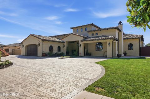 Photo of 4617 S Blosser Road, Santa Maria, CA 93455 (MLS # 26000530)