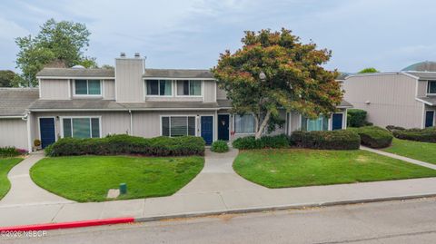 Photo of 230 N R Street, Lompoc, CA 93436 (MLS # 26000581)