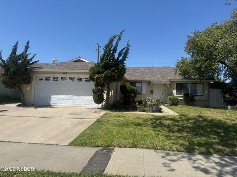 Photo of 839 E El Camino Street, Santa Maria, CA 93454 (MLS # 26000818)