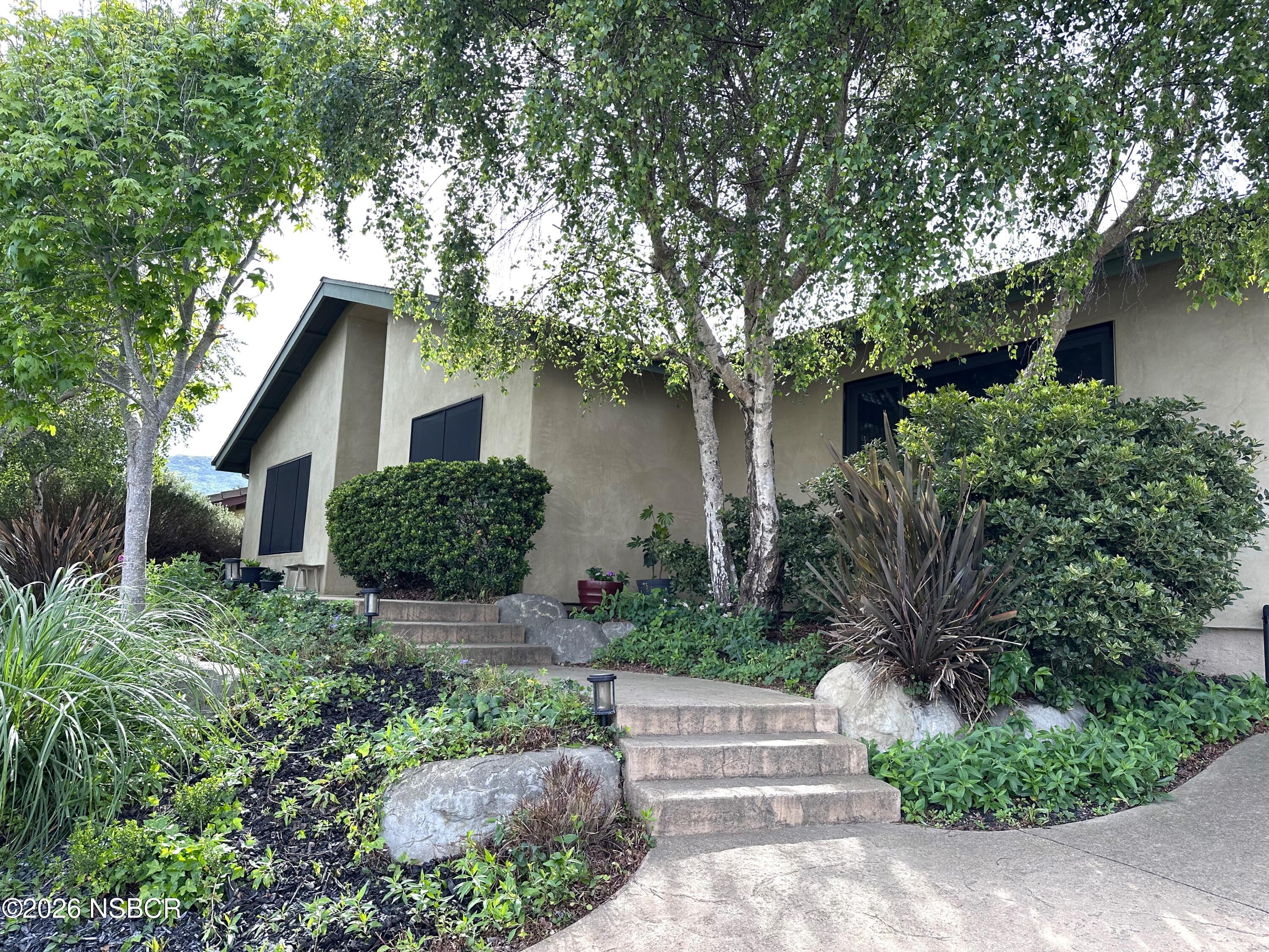 641 University Drive