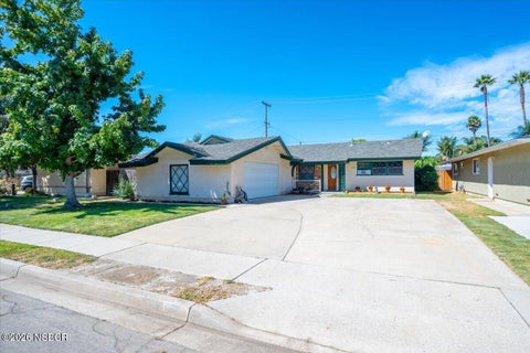 Photo of 525 N Poppy Street, Lompoc, CA 93436 (MLS # 26001873)