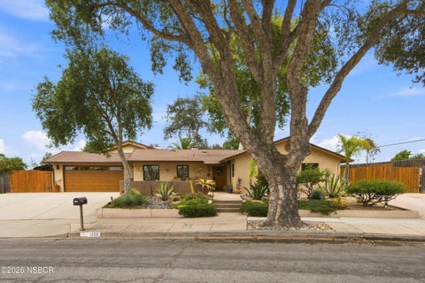 Photo of 1205 Barnette Road, Santa Maria, CA 93455 (MLS # 26001706)