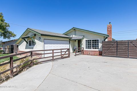 Photo of 741 Edgewood Avenue, Santa Maria, CA 93455 (MLS # 26000770)