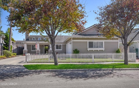 Photo of 1553 Blackberry Avenue, Arroyo Grande, CA 93420 (MLS # 26001613)