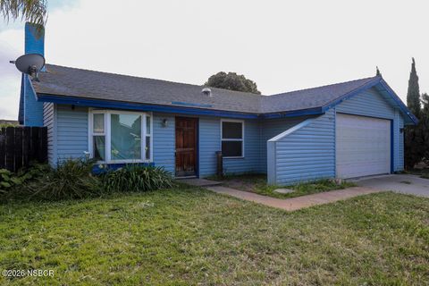 Photo of 1024 Winston Drive, Santa Maria, CA 93458 (MLS # 26000955)