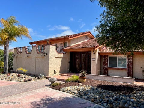 Photo of 5892 Oakhill Drive, Santa Maria, CA 93455 (MLS # 26000959)