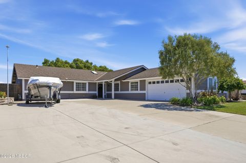 Photo of 4344 Carolyne Way, Santa Maria, CA 93455 (MLS # 26000752)
