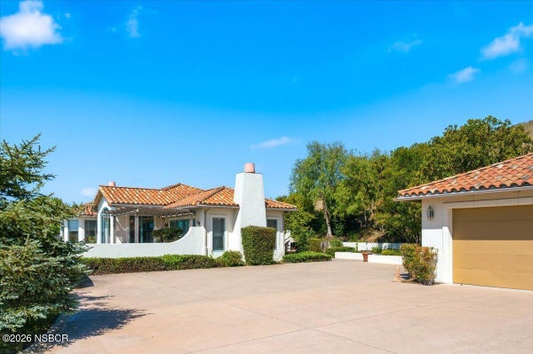 1611 FREDENSBORG WAY, SOLVANG, CA 93463 - Image bbc7c6624bdb70df2b63b26eca437f42/630060718