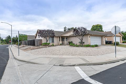 Photo of 444 San Luis Drive, Santa Maria, CA 93455 (MLS # 26000953)