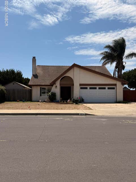 Photo of 504 Via De La Cruz, Santa Maria, CA 93455 (MLS # 26001636)