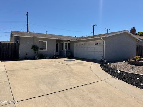 Photo of 1004 N A Street, Lompoc, CA 93436 (MLS # 26000750)