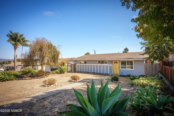 420 S B ST, LOMPOC, CA 93436 - Image d85e64a3b2c00a824242052a6687e5b4/3773035140