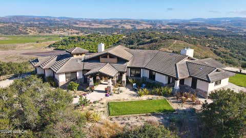 Photo of 3300 Catalina Road, Lompoc, CA 93436 (MLS # 26001321)