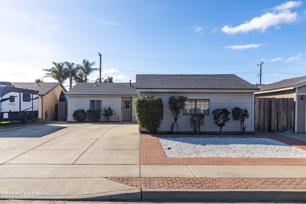 525 N 7TH ST, LOMPOC, CA 93436 - Image e4fb928f134255cf7bcea9ca04ebeb2d/649672201