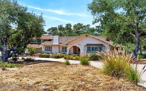 Photo of 485 Saint Andrews Way, Lompoc, CA 93436 (MLS # 26001109)