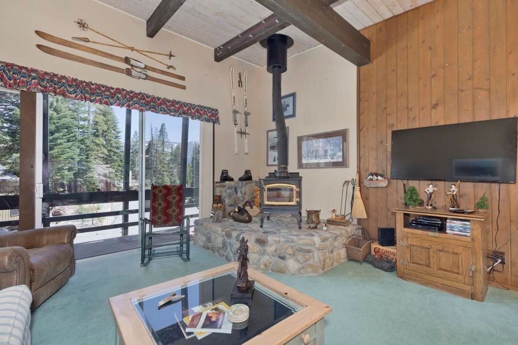 Photo of 44 Tyrol Ln #209, Mammoth Lakes, CA 93546 (MLS # 250485)