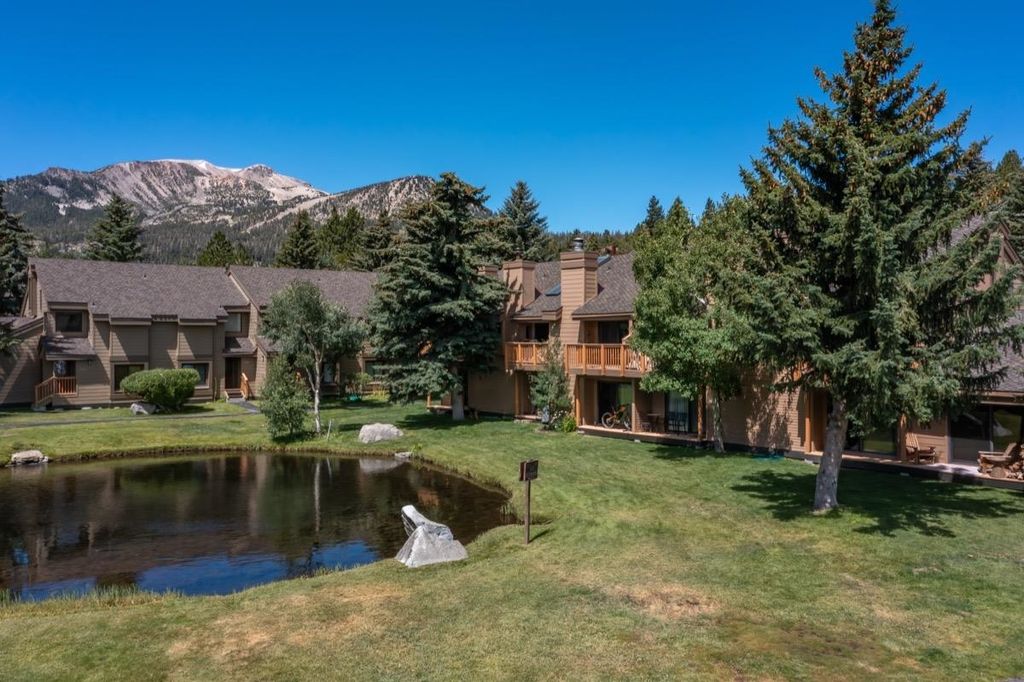 Photo of 318 Fascination Rd #318, Mammoth Lakes, CA 93546 (MLS # 250588)