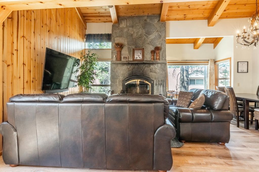 Photo of 360 Rainbow Ln. # 84 Ln, Mammoth Lakes, CA 93546 (MLS # 250549)