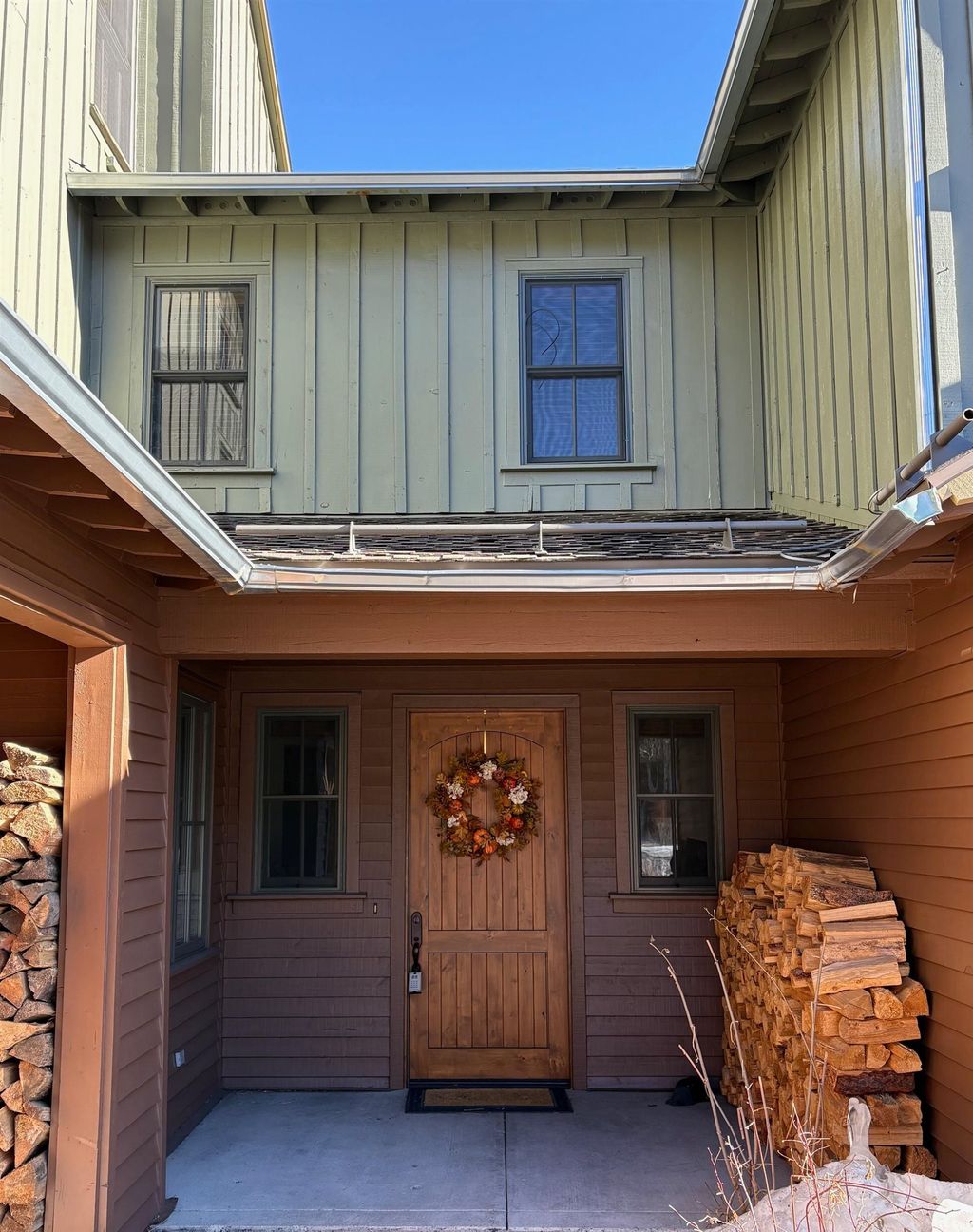 Photo of 1101 Pyramid Peak Dr #1101, Mammoth Lakes, CA 93546 (MLS # 250021)