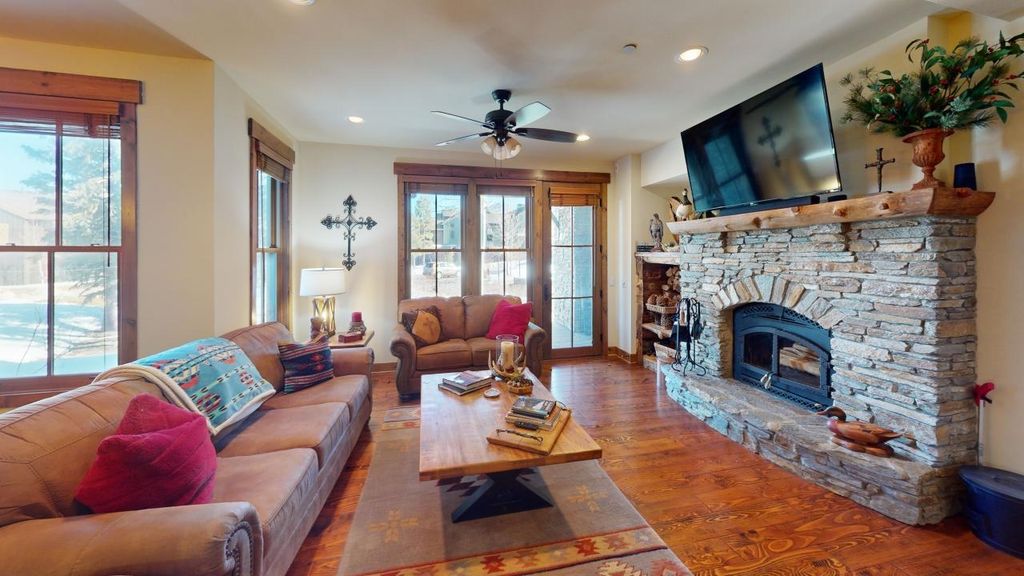 Photo of 1101 Pyramid Peak Dr #1101, Mammoth Lakes, CA 93546 (MLS # 250021)