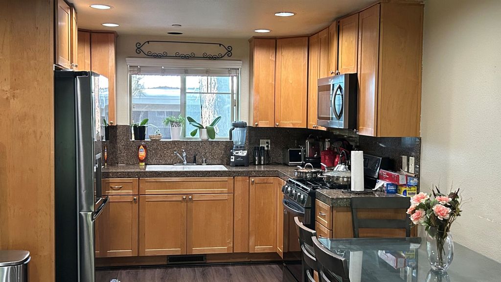 Photo of 463 Mono Street #4, Mammoth Lakes, CA 93546 (MLS # 250583)