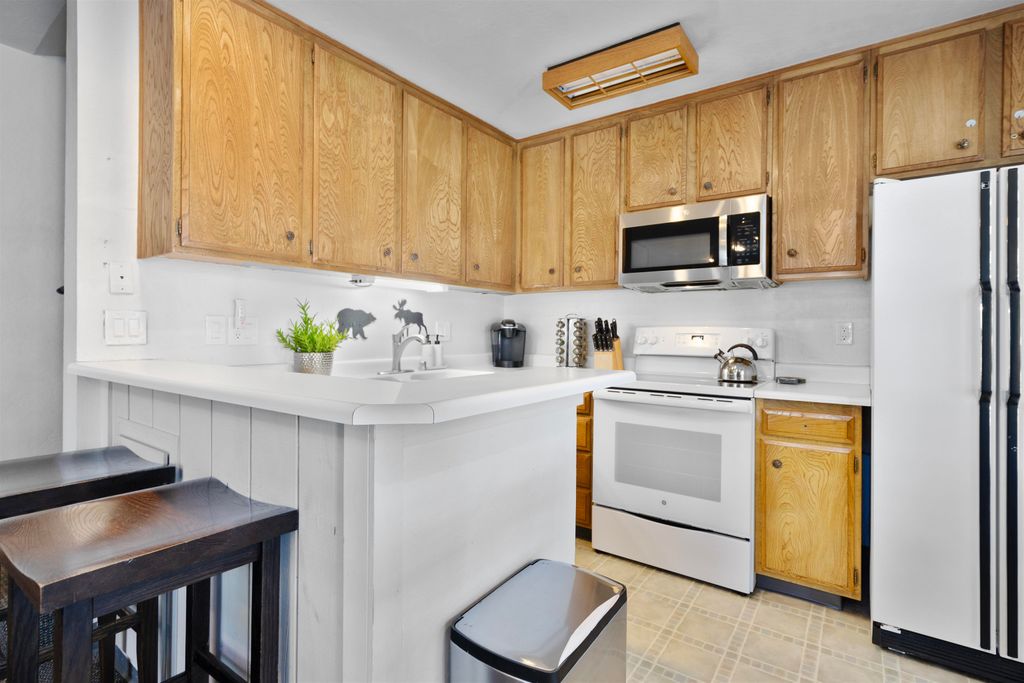 Photo of 286 Old Mammoth Rd. #80, Mammoth Lakes, CA 93546 (MLS # 250683)