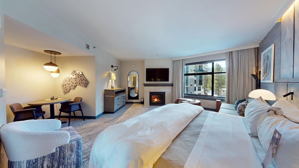 Photo of 50 Hillside Drive #426, Mammoth Lakes, CA 93546 (MLS # 250236)
