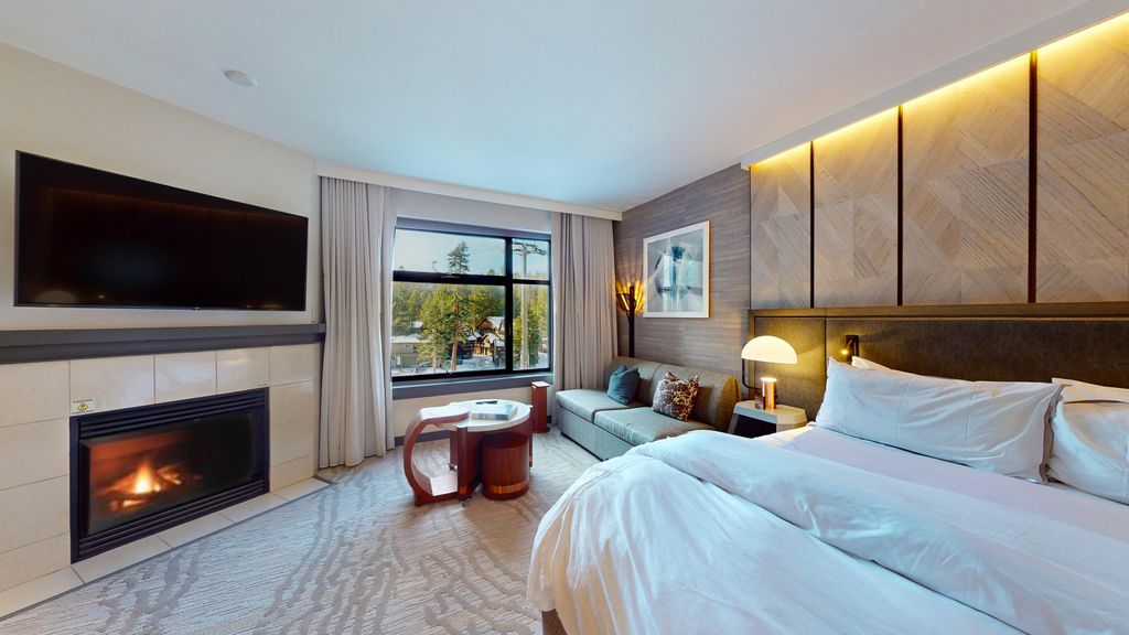 Photo of 50 Hillside Drive #426, Mammoth Lakes, CA 93546 (MLS # 250236)