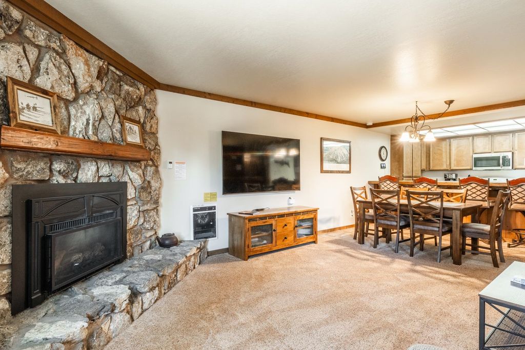 Photo of 435 Lakeview Blvd #47, Mammoth Lakes, CA 93546 (MLS # 250586)