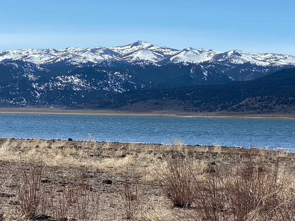 Photo of 235 Lakeside Dr #19, Bridgeport, CA 93517 (MLS # 250545)